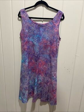 Sleeveless Floral Tie-Dye Midi Dress in Purple, Pink &Blue with pockets